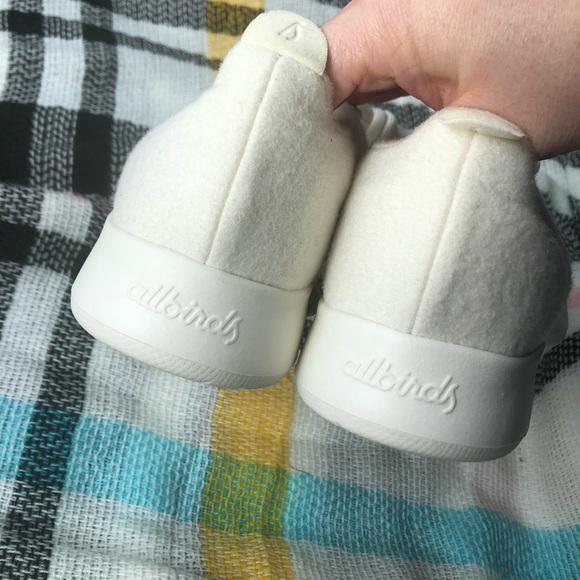 New Allbirds White Wool Runners Sneakers - Picture 5 of 6